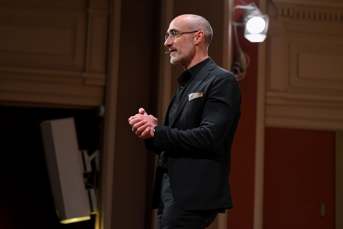 The Science Of Happiness: A Workshop With Arthur C. Brooks